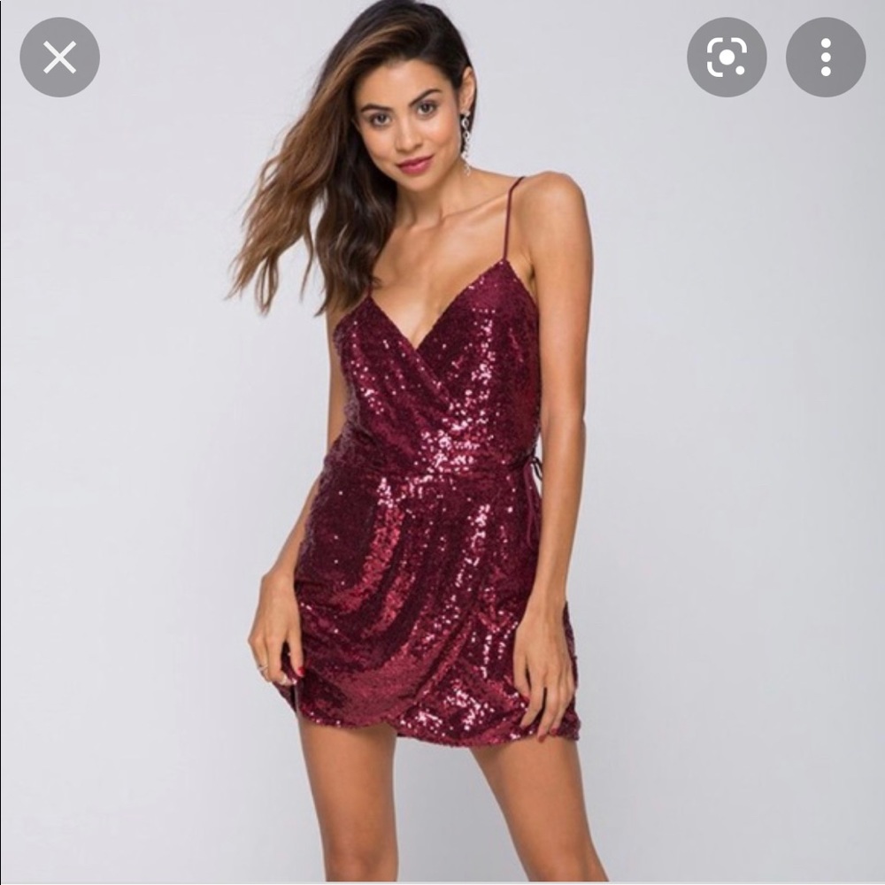 Urban Outfitters “Motel” XS Wine Bordeaux sequin NYE or Christmas dress NWT